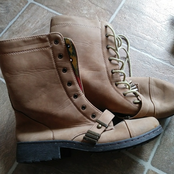 Boots - Picture 2 of 2